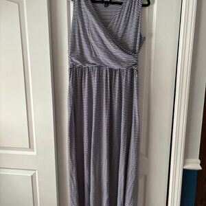 Women's Striped Maxi Dress- L